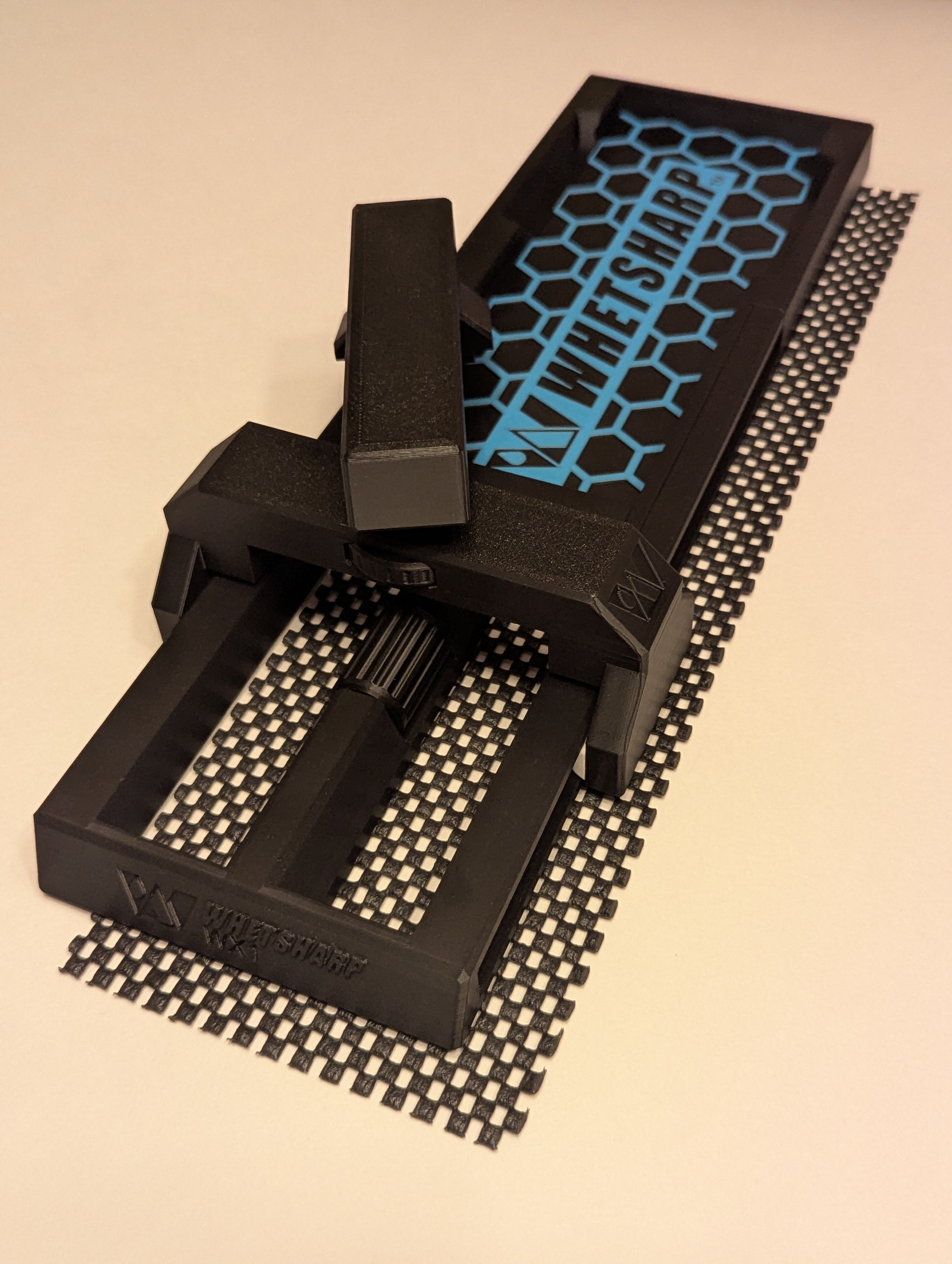 WHETSHARP WX1 Guided Knife Sharpener